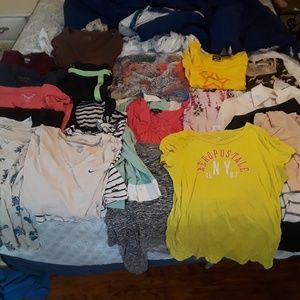 21 size large women's shirts